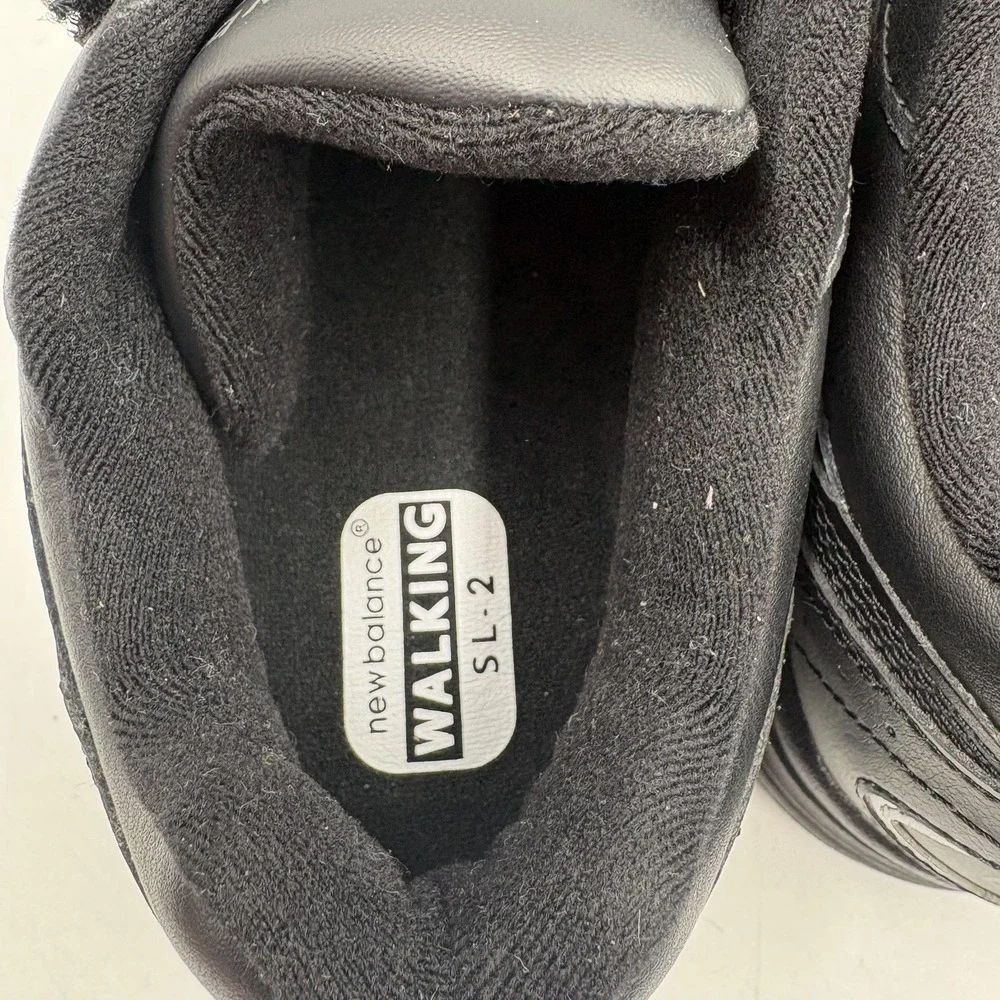 New Balance 577 Walking Shoes Womens Size‎ 9 Black Leather Comfort Sneakers